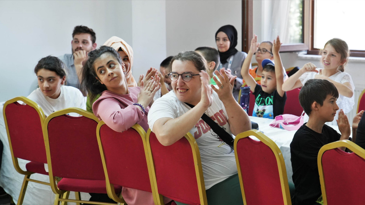 Keçiören Belediyesi'nden Özel Gereksinimli Çocuklar ve Ailelerine Motivasyon Programı