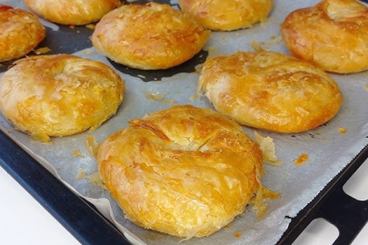 Evde Çıtır Çıtır İzmir Boyozu Nasıl Yapılır?