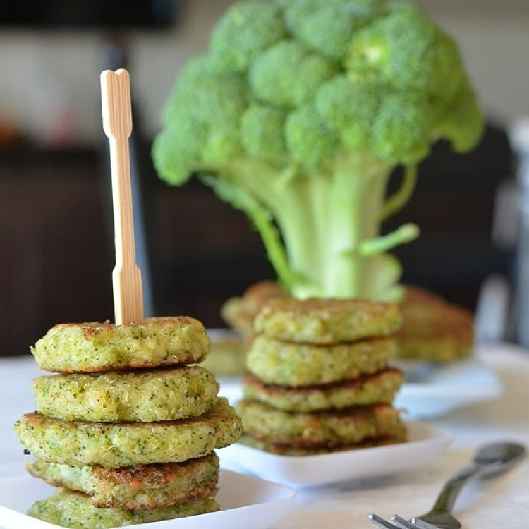  brokoli köftesi