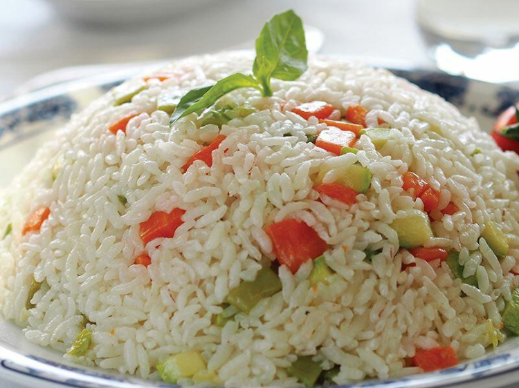 Bezelyeli Tavuklu Pilav 