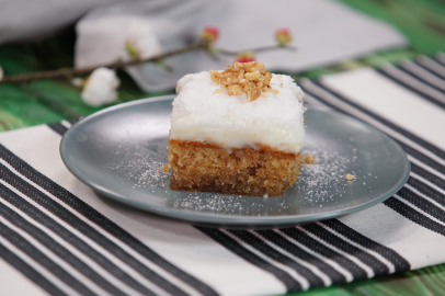 Kıbrıs Tatlısı Tarifi: Kremalı ve Cevizli Lezzet