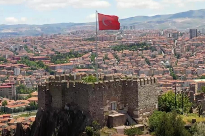 Ankara Kalesi ziyaretçilerini tarihin derinliklerinde yolculuğa çıkartıyor