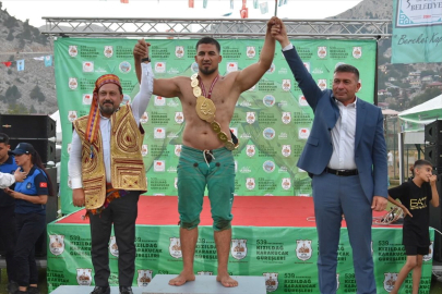 539. Geleneksel Kızıldağ Karakucak Güreşleri'nde başpehlivanlığı Ali Bönceoğlu kazandı