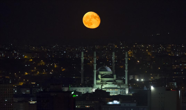 süper ay 19 ağustos 2024