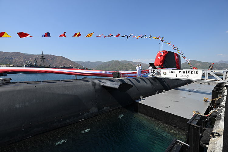  PİRİREİS denizaltı