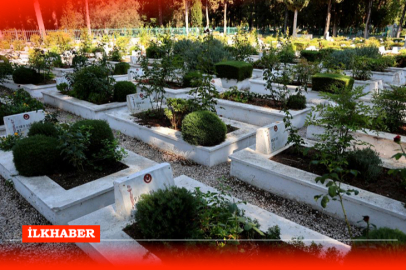 Adana’daki isimsiz şehitler Zafer Bayramı'nda unutulmadı