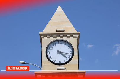 Kahramanmaraş'ta 6 Şubat depreminde duran saat 19 aydır aynı zamanı gösteriyor