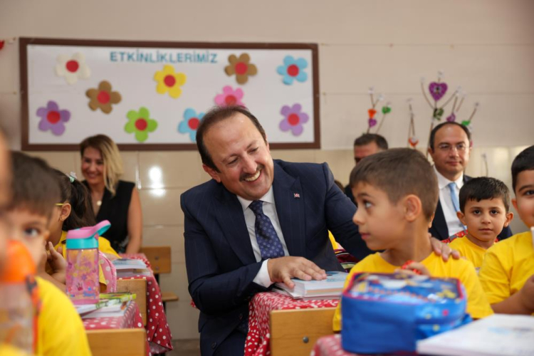Mersin’de 428 bin öğrenci ders başı yaptı Vali Pehlivan'dan yeni eğitim yılı mesajı 2