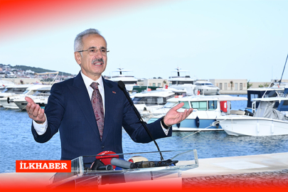 Uraloğlu: Limanlarımızda elleçlenen yük miktarı ilk 8 ayda yüzde 1,9 arttı