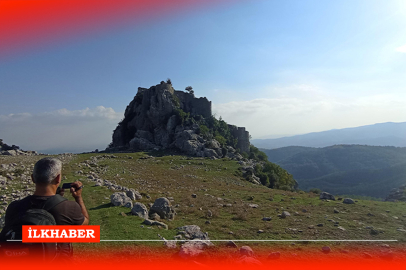 Tarihçi Yanık: "Çem Kalesi'nin duvarlarında bulunan alfabe çözülürse Çukurova tarihi baştan yazılır"