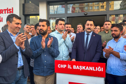 Ahmet Tanık, CHP Adana İl Gençlik Kolları Başkanlığı’na adaylığını açıkladı