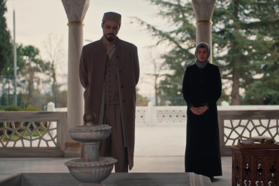 Mert Yazıcıoğlu’ndan Mina Demirtaş ile aşk iddialarına yanıt: Size istediğinizi vermeyeceğim