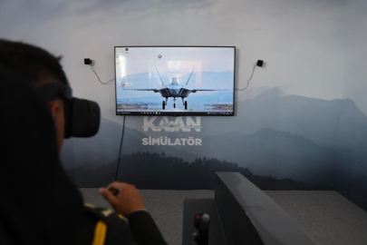 TEKNOFEST 2024 gençler uçma heyecanını simülatörlerde yaşadı