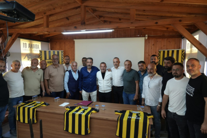 Bulut Yeşil İnşaat Adana 01 FK'nın yeni teknik direktörü Cüneyt Dumlupınar oldu