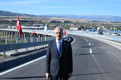 Uraloğlu: Ankara-Kırıkkale-Delice Ve Antalya-Alanya otoyollarının proje yapım sözleşmelerini 14 Ekim Pazartesi günü imzalayacağız
