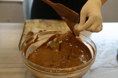 Adana usulü çöp şiş katmer yok satıyor