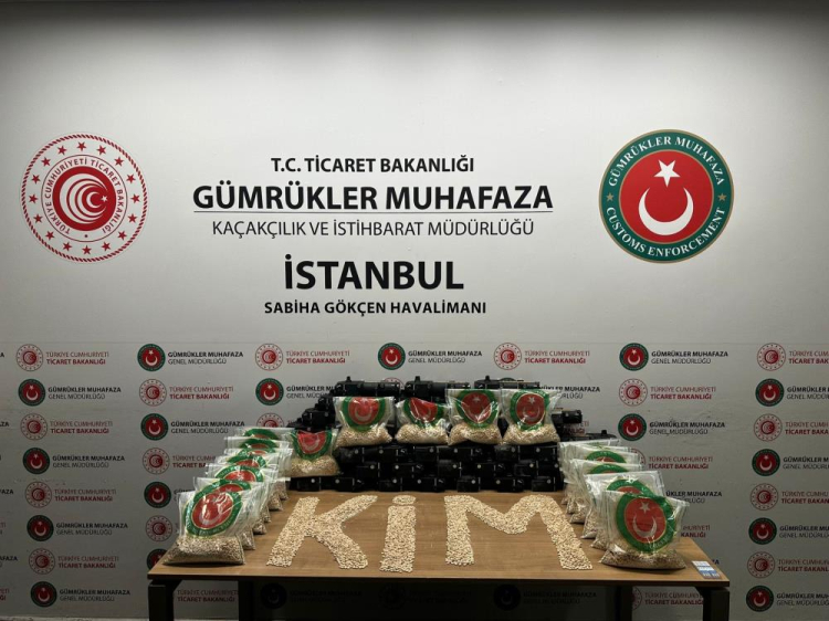 Gümrüklerde büyük uyuşturucu operasyonu 43 milyon liralık uyuşturucu madde ele geçirildi 3