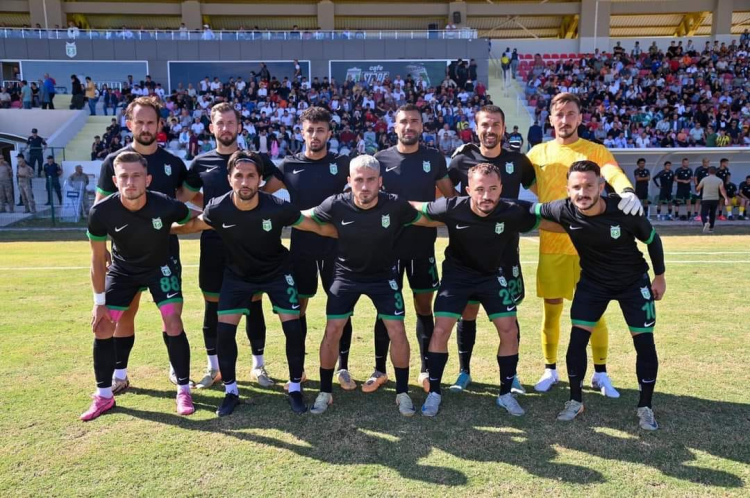 Tarsus İdman Yurdu, Manavgat Belediyespor'a 3-0 mağlup oldu 2