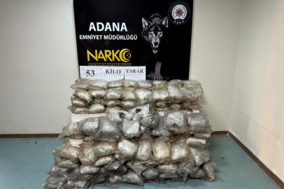 Adana’da tırın lastiklerinden 53 kilogram yasaklı madde çıktı