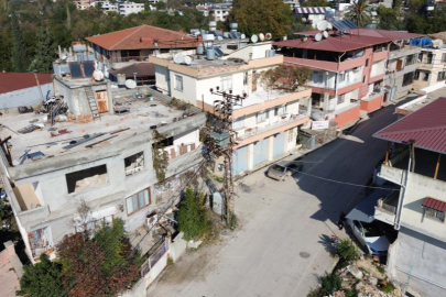 Hatay’da trafo patlaması korkuttu: Geceyi gündüze çevirdi