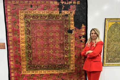 Dünya’nın en eski halısının replikasını yaptı