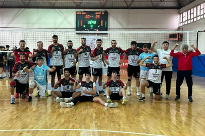 Akkapı Oluşum Spor zirveye emin adımlarla ilerliyor