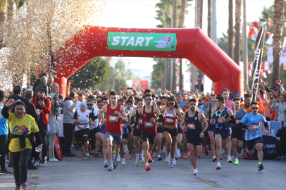 Uluslararası Mersin Maratonu'nda Türkiye maraton rekoru kırıldı