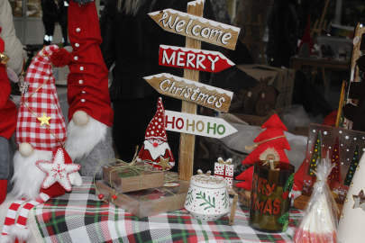 Kadın üreticiler yılbaşı heyecanını Adana’ya taşıdı