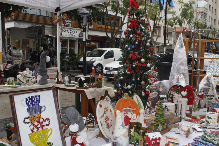Yeni Yıl Pazarı