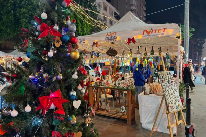 Kadın girişimcilerin el emeği Adana Yeni Yıl Pazarı’nda buluştu