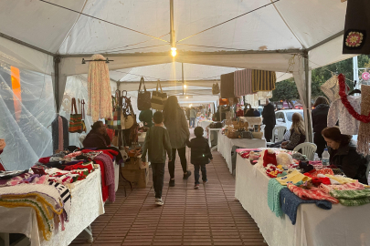 Adana’da ‘Kadın Emeği Pazarı’ el yapımı ürünlerle ziyaretçilerini ağırlıyor