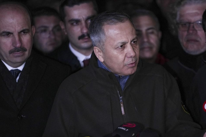 Bakan Yerlikaya: Diğer iki cana ulaşmak için de şu anda yoğun gayret gösteriyoruz