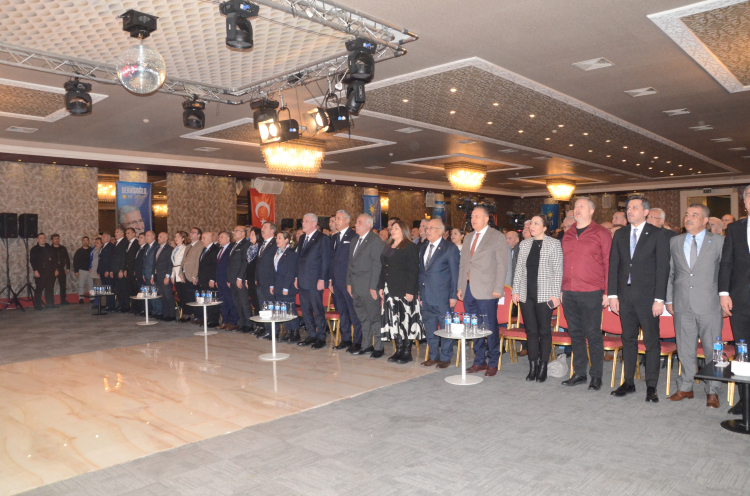 Müsavat Dervişoğl