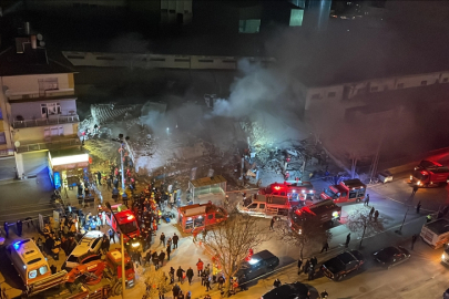 Konya'da çöken binadaki 5 kişiden 3'ü kurtarıldı
