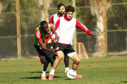 Adanaspor, Pendikspor maçı öncesi antrenmanlarda hız kesmiyor