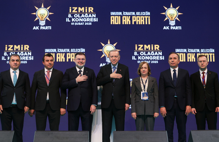 izmir ak parti