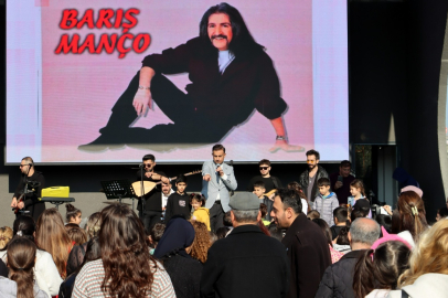 Barış Manço'nun Hatay'daki anma töreni, sevenlerini bir araya getirdi