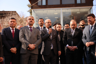 Ülkü Ocakları Pozantı'da yeni hizmet binasında Türk Yüzyılı hedefine odaklandı