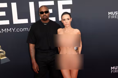 Davetli değillerdi, olay çıkardılar! Kanye West ve Bianca Censori, Grammy 2025’te skandala imza attı!