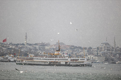 Yurt genelinde kuvvetli kar yağışı uyarısı: İstanbul'da gece kar başlayacak!