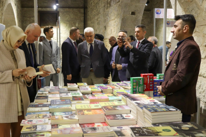 Mersin'de 1. Kitap ve Kültür Günleri etkinliği gençlerden Yoğun ilgi gördü