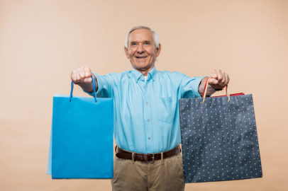 TÜED’den emeklilere dijital pazaryeri: Kargo ücretsiz, fiyatlar uygun olacak! İsteyen satış da yapabilecek…