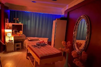 Hatay'da masaj ve SPA salonlarına baskın: 20 yabancı uyruklu kadın gözlem altında!