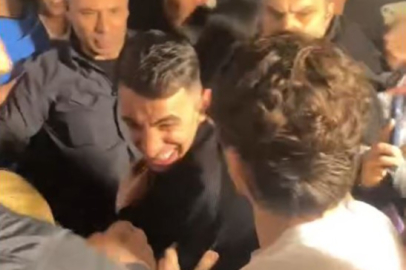 AVM’de film galasında izdiham: Yangın tüpü sıkıp kavga ettiler