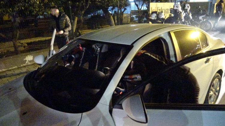 Adana'da 'Huzur' uygulaması 6 noktada güvenlik denetimi yapıldı 4