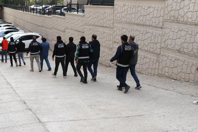 FETÖ/PDY'ye yönelik operasyonda 17 doktor yakalandı