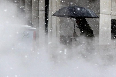 Altay kar fırtınası nedir? Türkiye'yi etkisi altına alan kar kaç gün sürecek? Turuncu kodlu uyarılar peş peşe geldi!