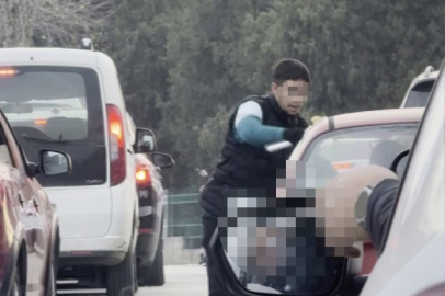 Adana'da ışıklarda cam silenlerden rahatsız olan sürücüler, Valilikten yardım istedi