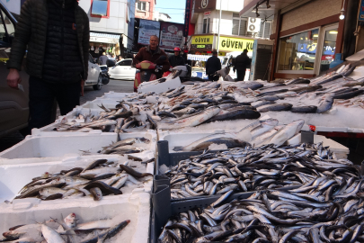 Adana'da Ramazan hazırlıkları başladı, çarşı ve pazarlar hareketli