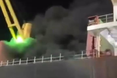 Adana'da limanda yangın!